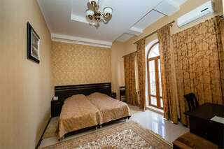 Гостиница Крепость Махачкала Полулюкс с балконом-1