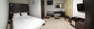 Гостиница Крепость Махачкала Улучшенный двухместный номер с 1 кроватью или 2 отдельными кроватями - Цокольный этаж-2